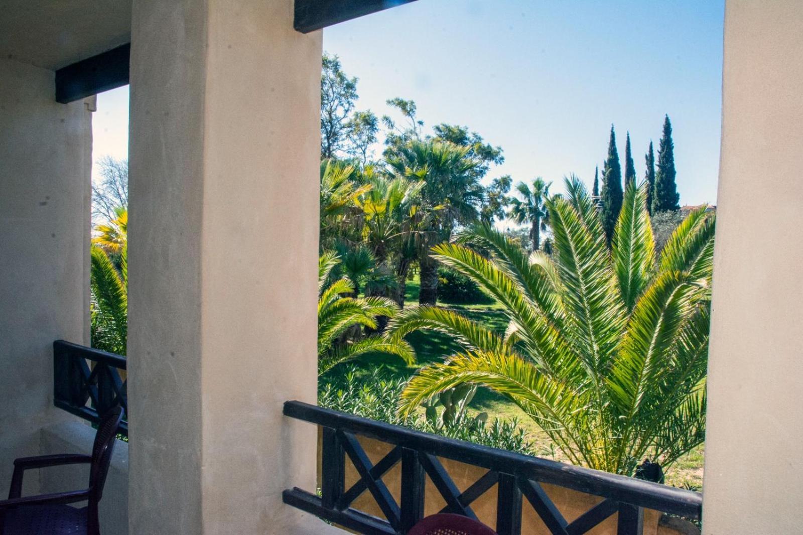 Planta Baja En Jardines De Isla Canela Bagian luar foto